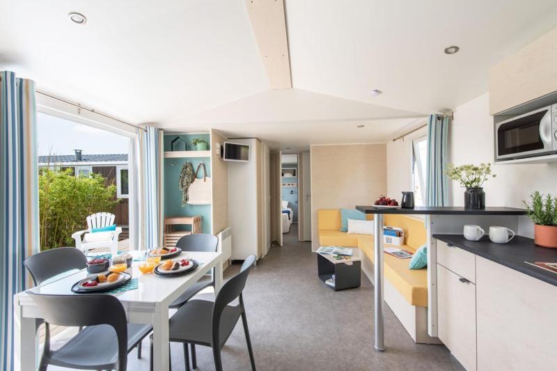 Camping Lou Broustaricq - Maeva Hotel Sanguinet Buitenkant foto